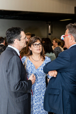 « L’objectif est d’améliorer le quotidien des utilisateurs de l’espace public de La Défense avec une démarche novatrice et d’expérimentation, afin de rendre le quartier d’affaires plus intelligent, durable et connecté , indique Marie-Célie Guillaume, directrice générale de Defacto.