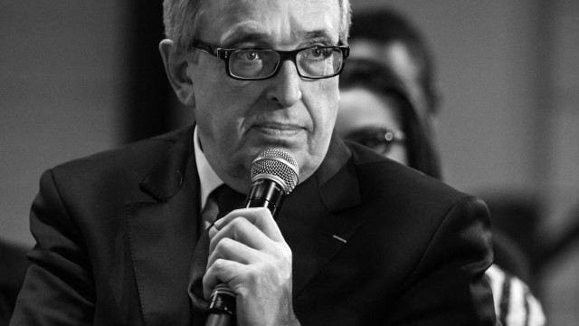 Francis Chouat.