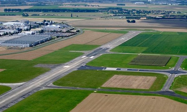 26 ha de terrain sont disponibles sur l'aérodrome de Villaroche.