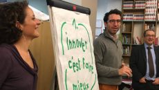 Les directeurs généraux de la ville de Paris lors d' un "débat mouvant" sur le thème "Est-ce qu’innover, c’est faire mieux ?".